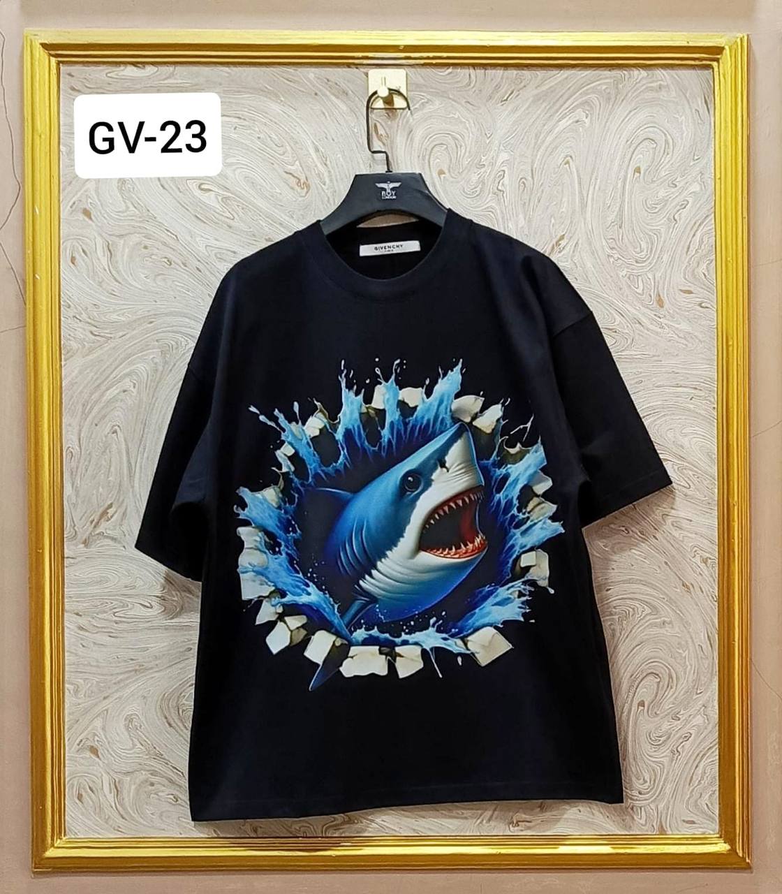 GIVENCHY GV23