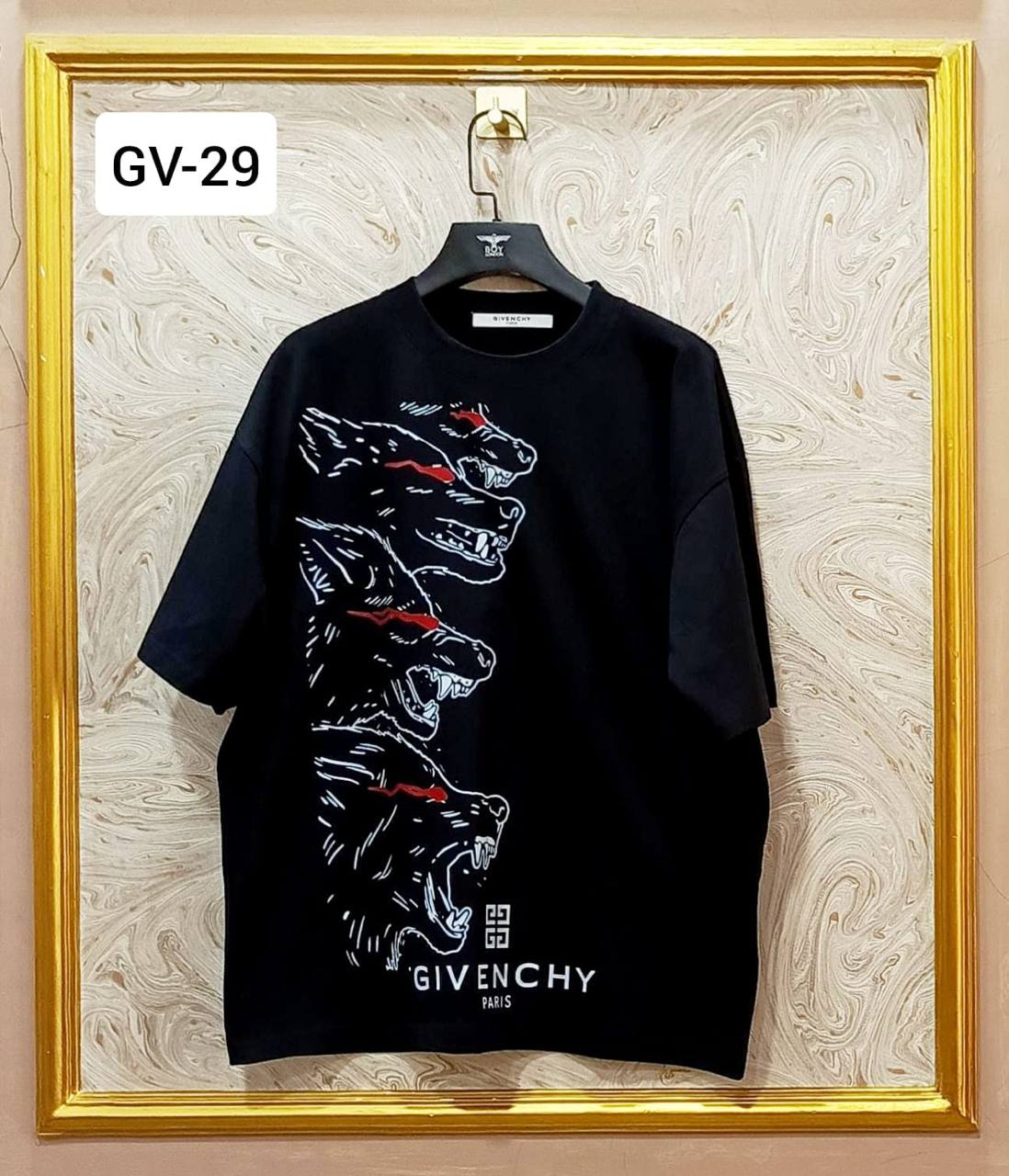 GIVENCHY GV29