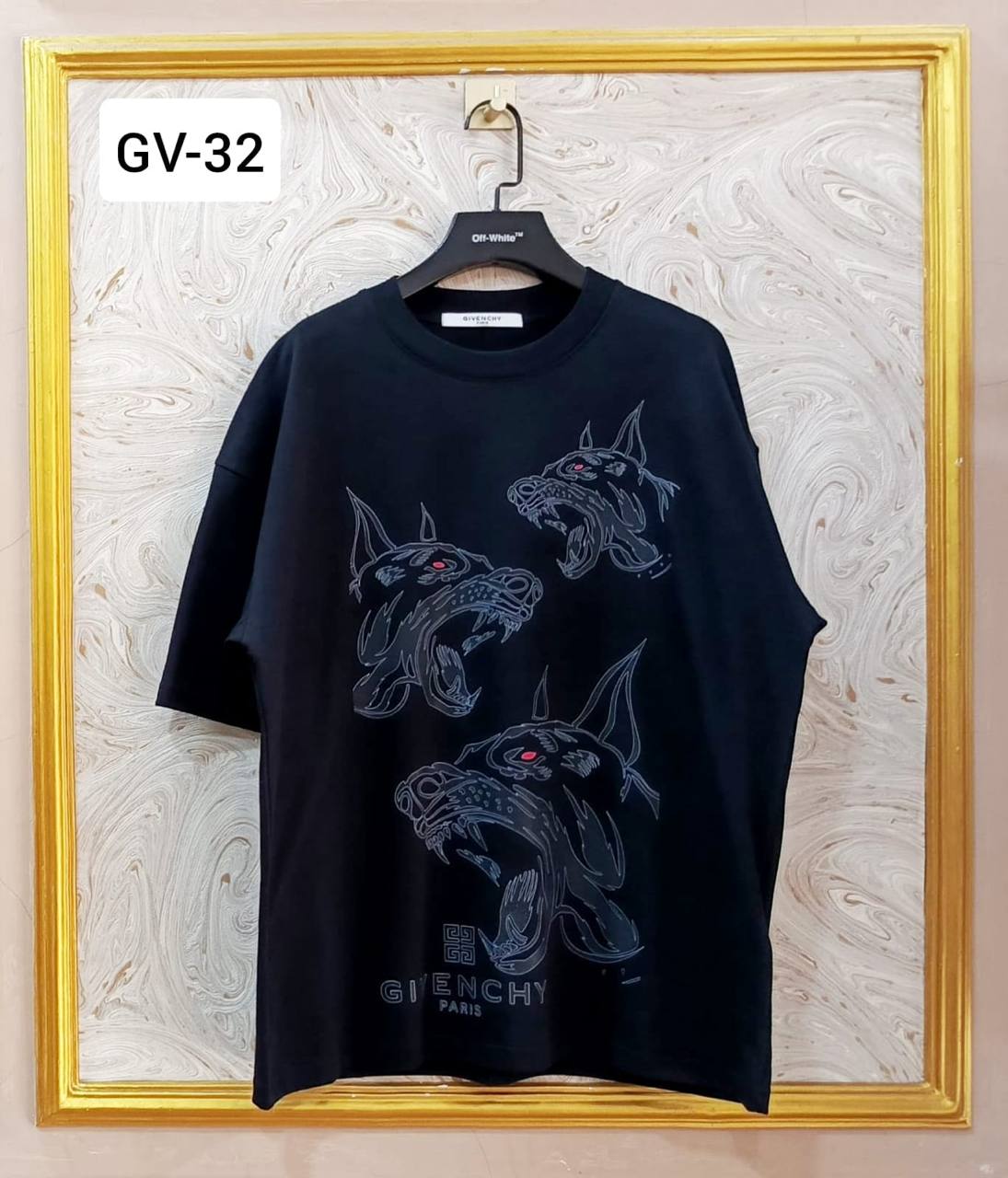 GIVENCHY GV32