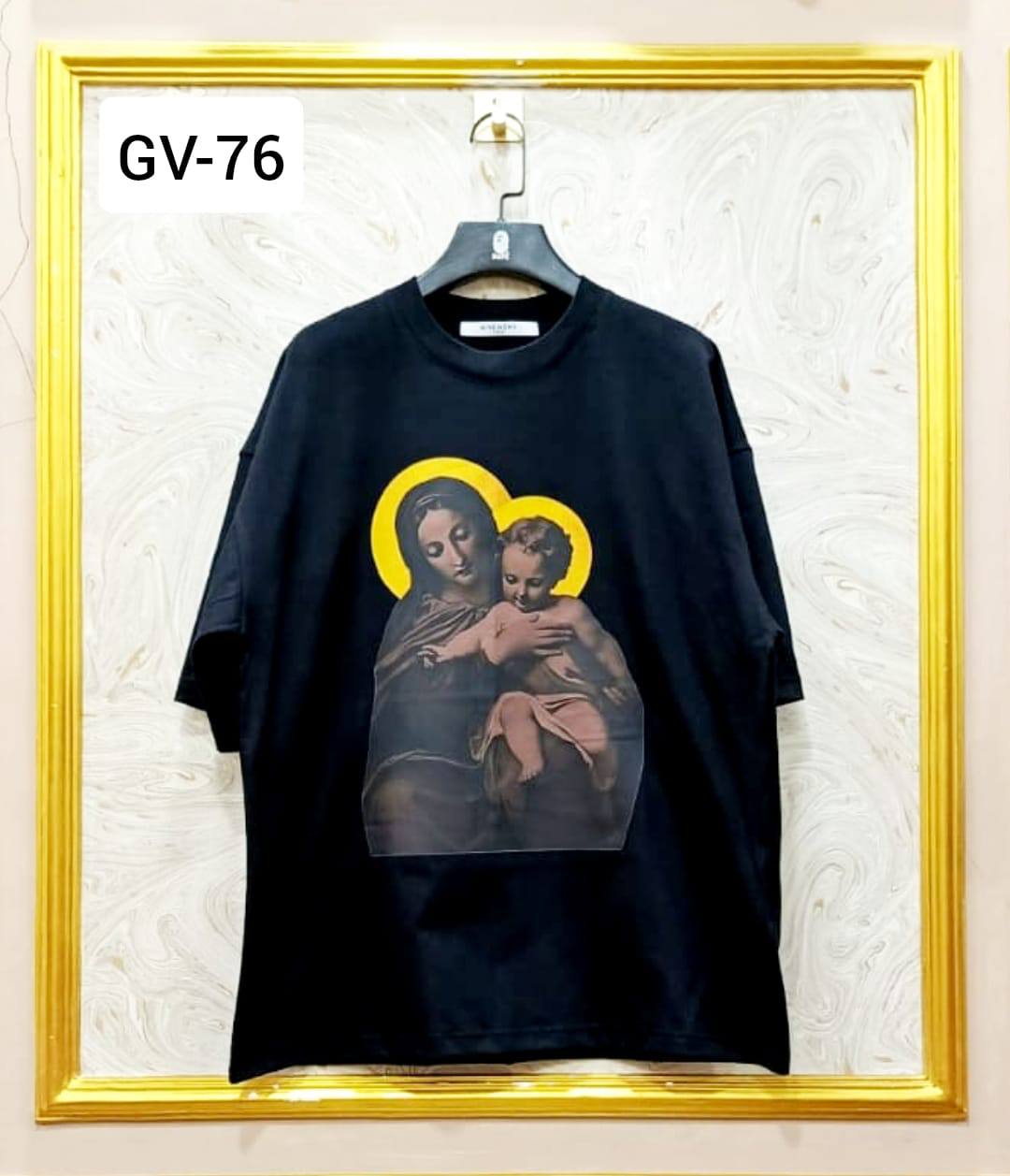 GIVENCHY GV76