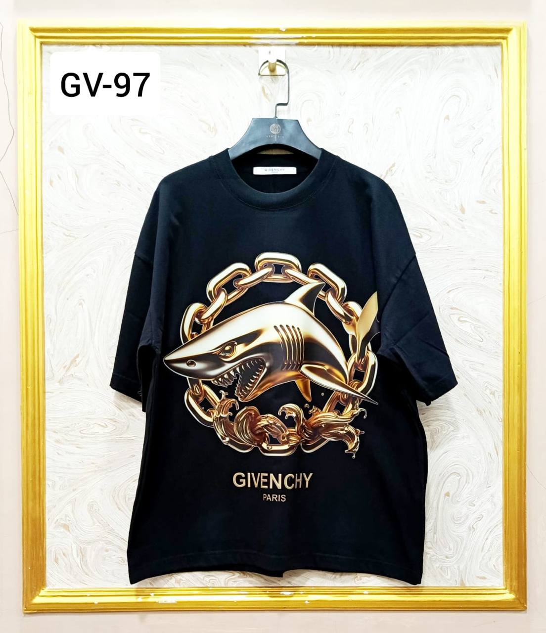 GIVENCHY GV97