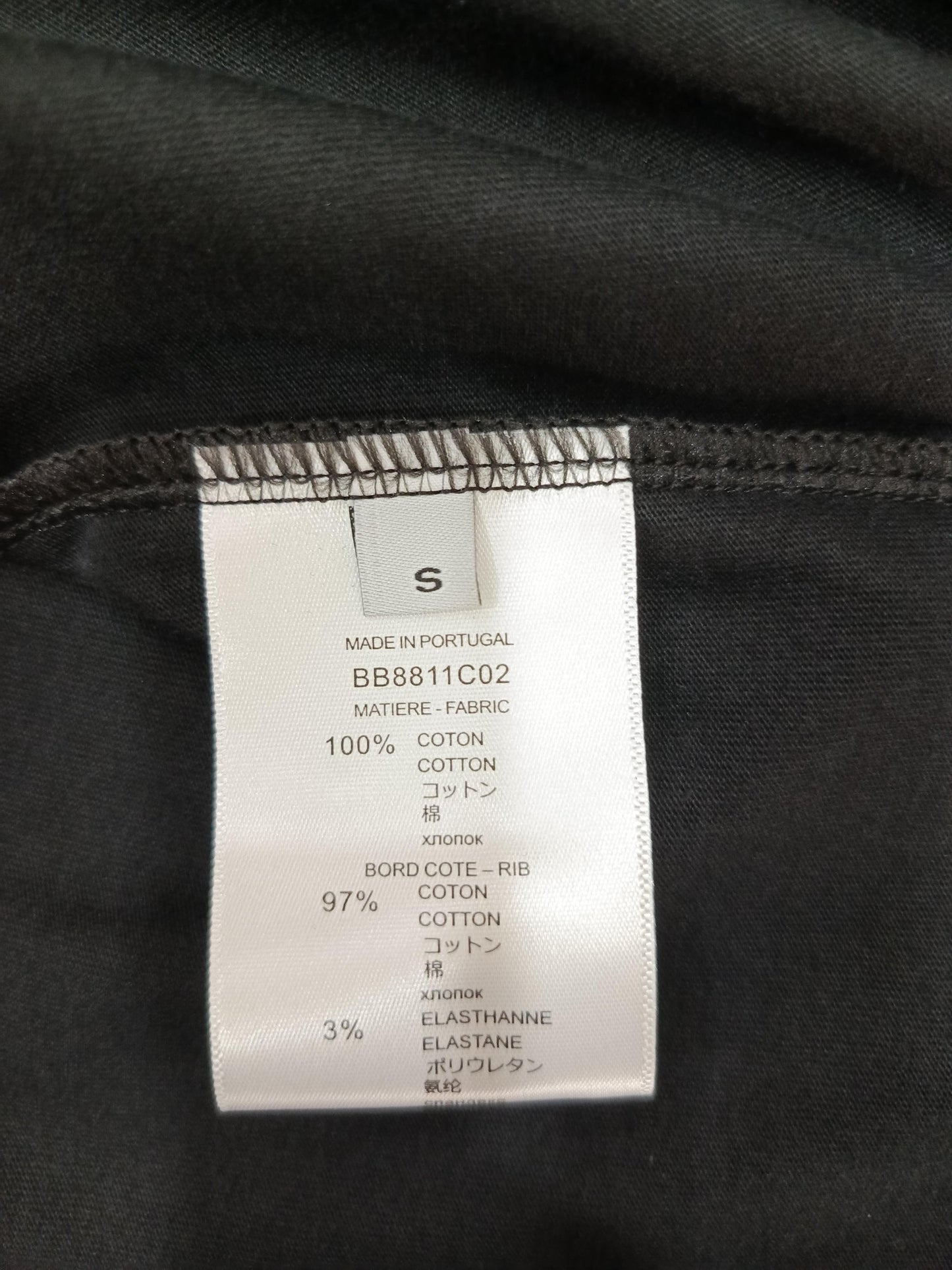 GIVENCHY GV02